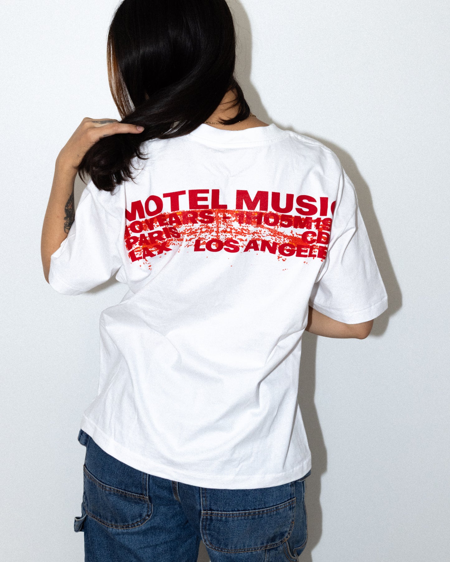 MOTEL MUSIC 10 YEARS TEE (WHITE)